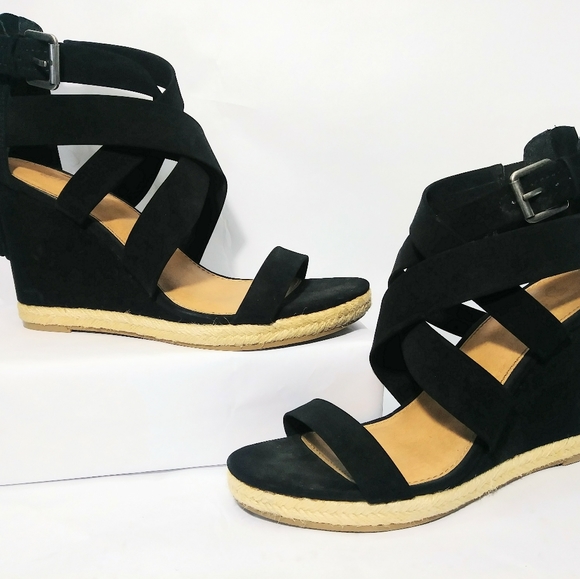 Brash Black suede criss cross wedge - Picture 4 of 12